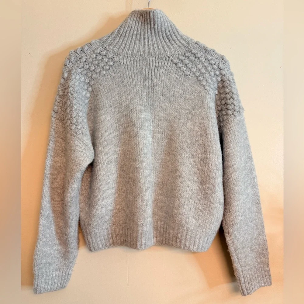 Free People Sweater Womens Medium Light Heather Gray Bradley Textured Turtleneck